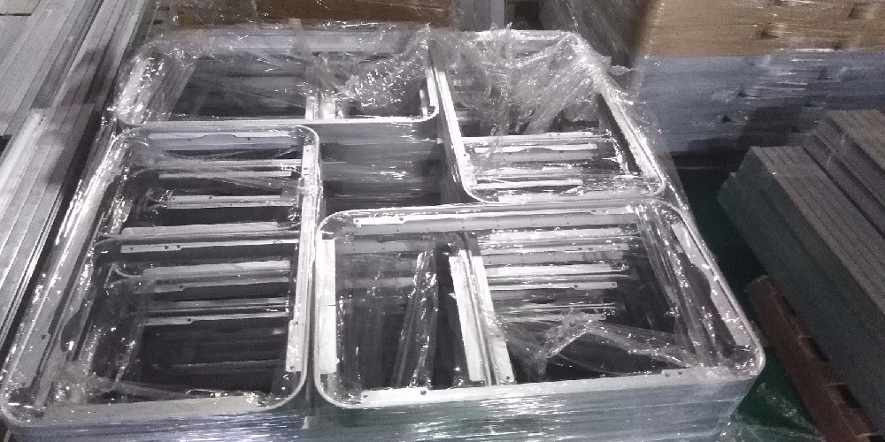 壁挂式廣告機邊框樣品2